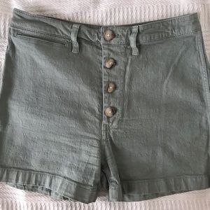 Madewell green short